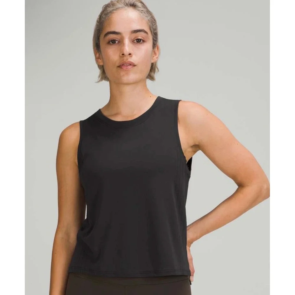 Lululemon Train to Be Tank Top Black Size 6 Mesh Breathable Crop Athletic